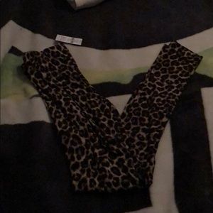 NWT LEOPARD PRINT LEGGINGS